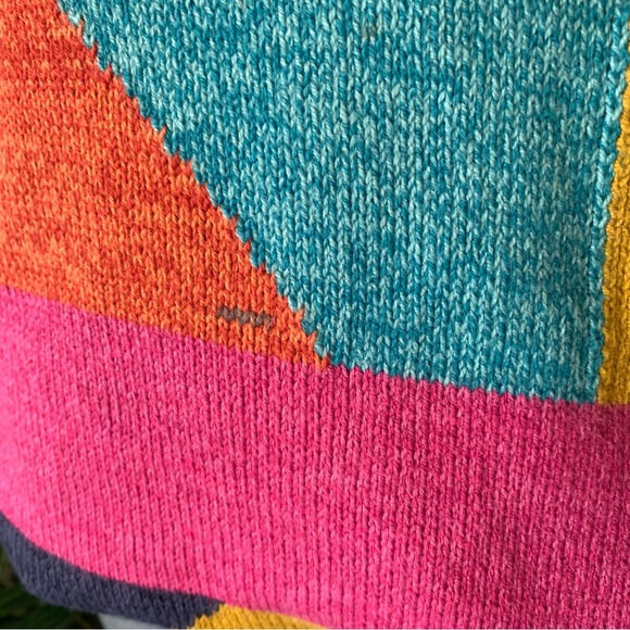 v i n t a g e :: Bold Artsy Slouchy Geometric Knit Sweater - Picture 8 of 9